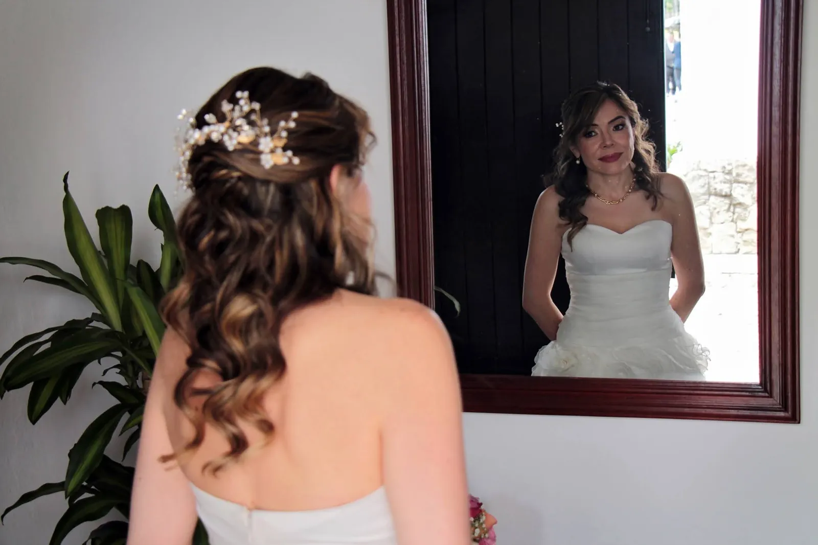 Novia Ginita · 4 de 5